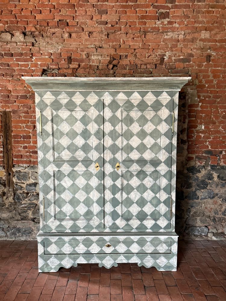 19th century patinated wardrobe with coloured square shape