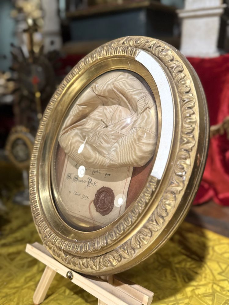 Relic Of Saint Pius X -1909