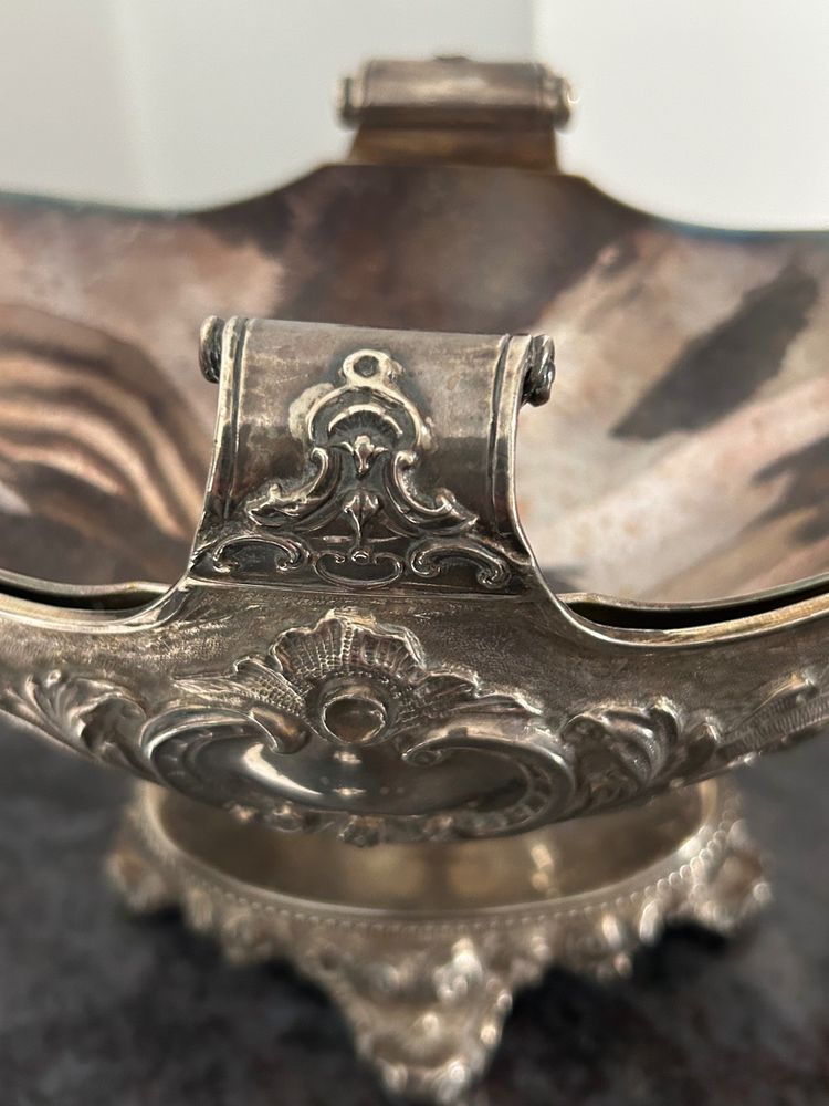 Sauce Boat In Solid Silver And Vermeil Charançon Hallmark And Its Lining In Silver Plated Metal End XIX