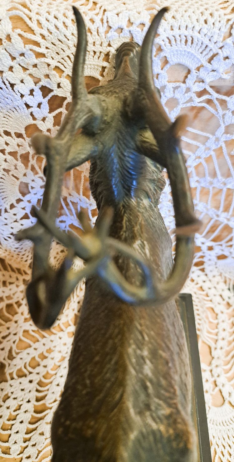 Sculpture bronze hunting stag bramant Late 19th century