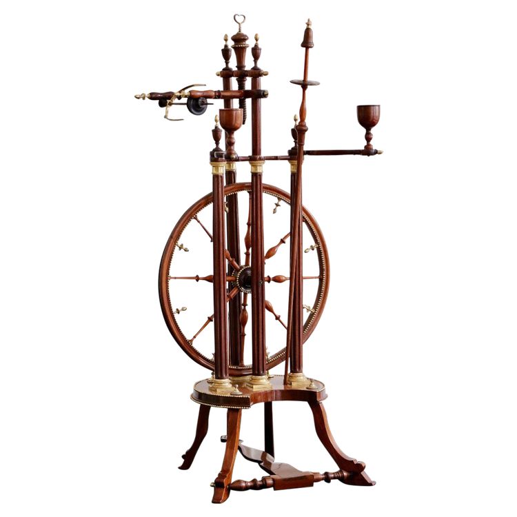 Louis XVI Mahogany Spinning Wheel