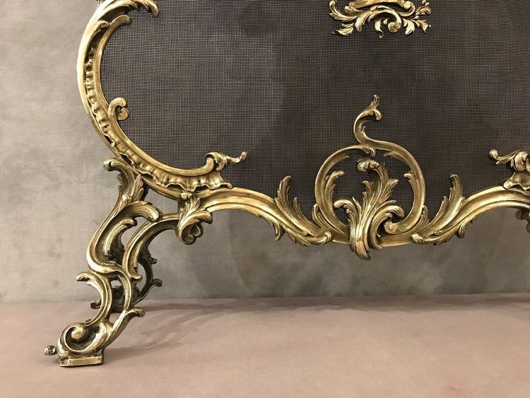 Louis XV style bronze fireplace screen from the 19th century