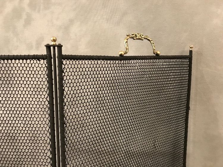 Small old fireplace screen in blackened iron from the 19th century