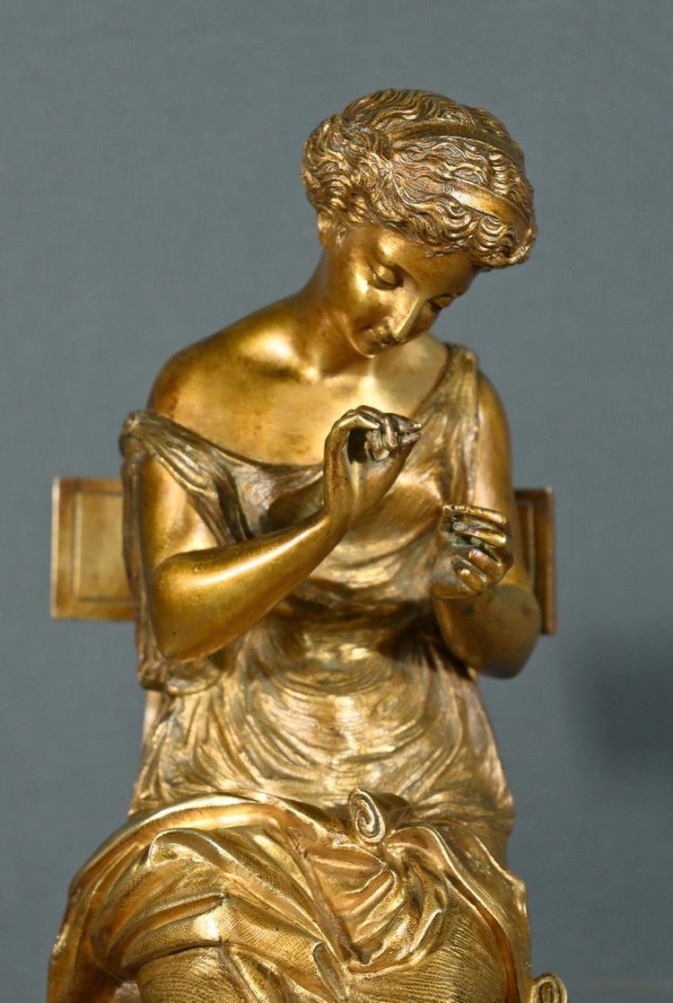 Bronze with Golden Patina “La Couture” – Early 20th Century