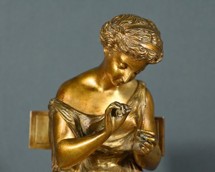 Bronze with Golden Patina “La Couture” – Early 20th Century