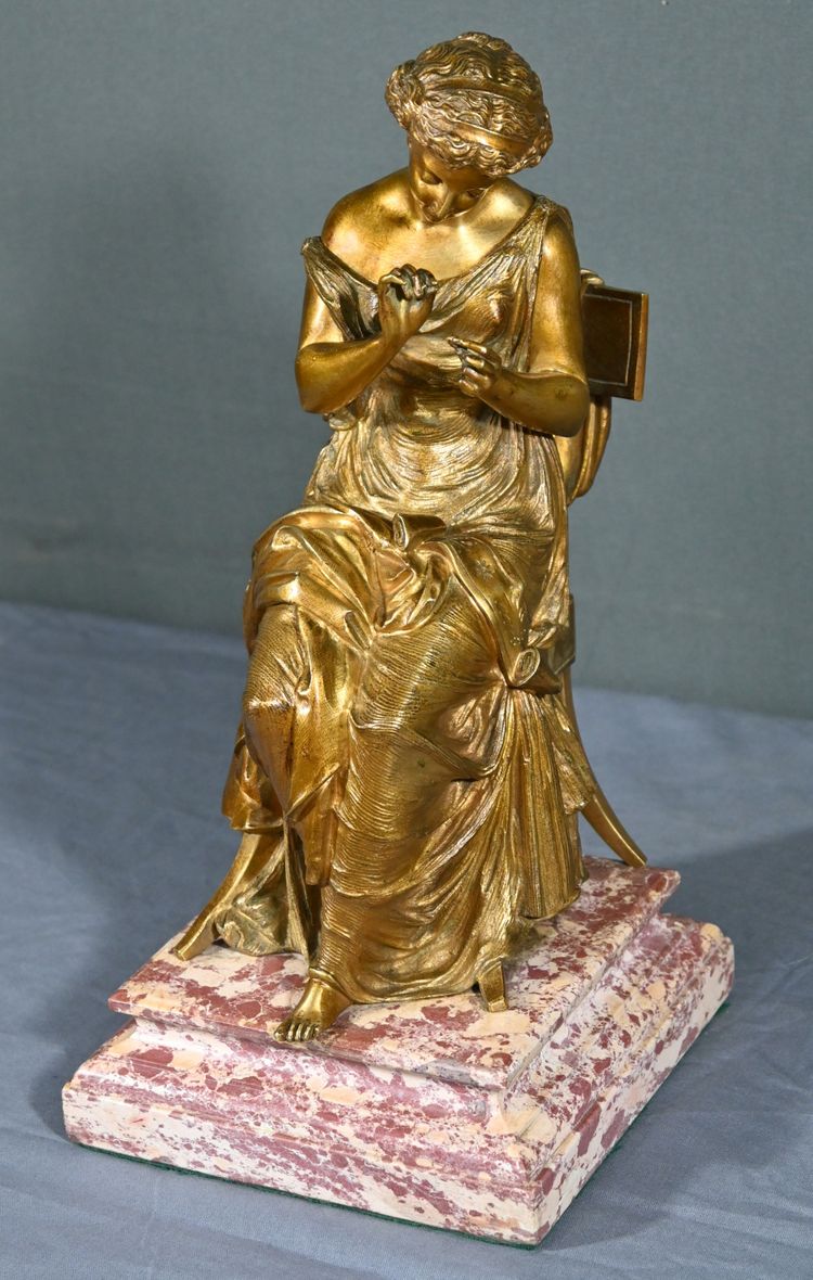 Bronze with Golden Patina “La Couture” – Early 20th Century