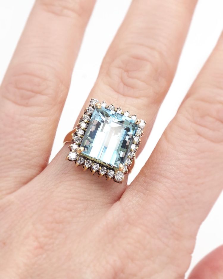 Vintage Aquamarine Cluster Ring 18k Gold Diamond, Cocktail Ring, 2.6 Cts, Vintage Jewelry