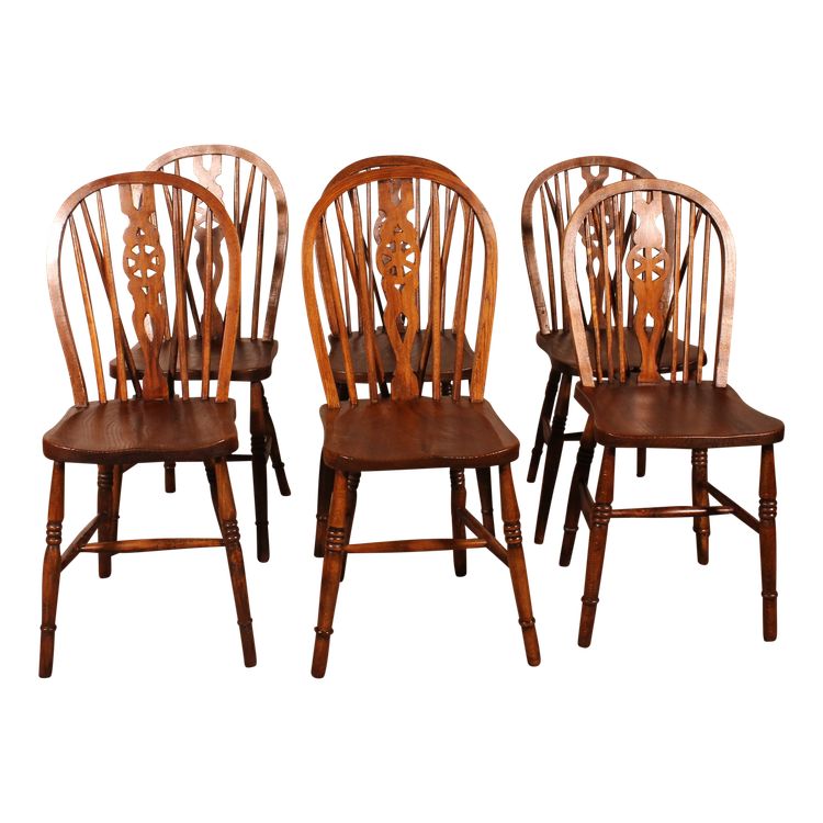 Set Of 6 19th Century Windsor Wheelback Chairs