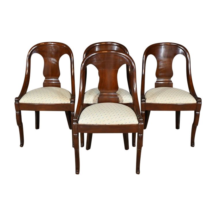 Set of 4 Gondola Chairs in Mahogany, Restoration period – Part 1 of the 19th century