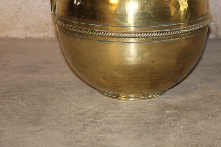 Normandy brass milk pitcher, 19th century H: 36.5 cm