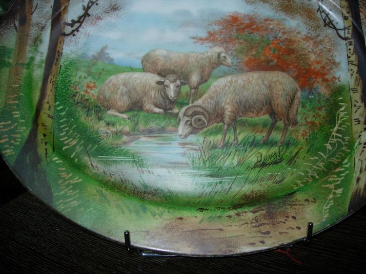 2 Large Painted Porcelain Dishes with Animal Decor