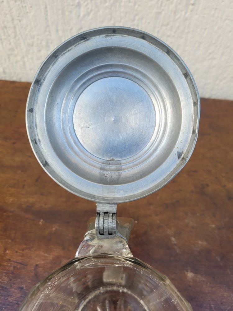 Cut and engraved glass tankard, 18th/19th century