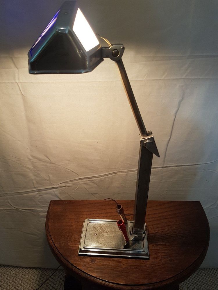 Pirouett Lampe Art Deco Modell 1930