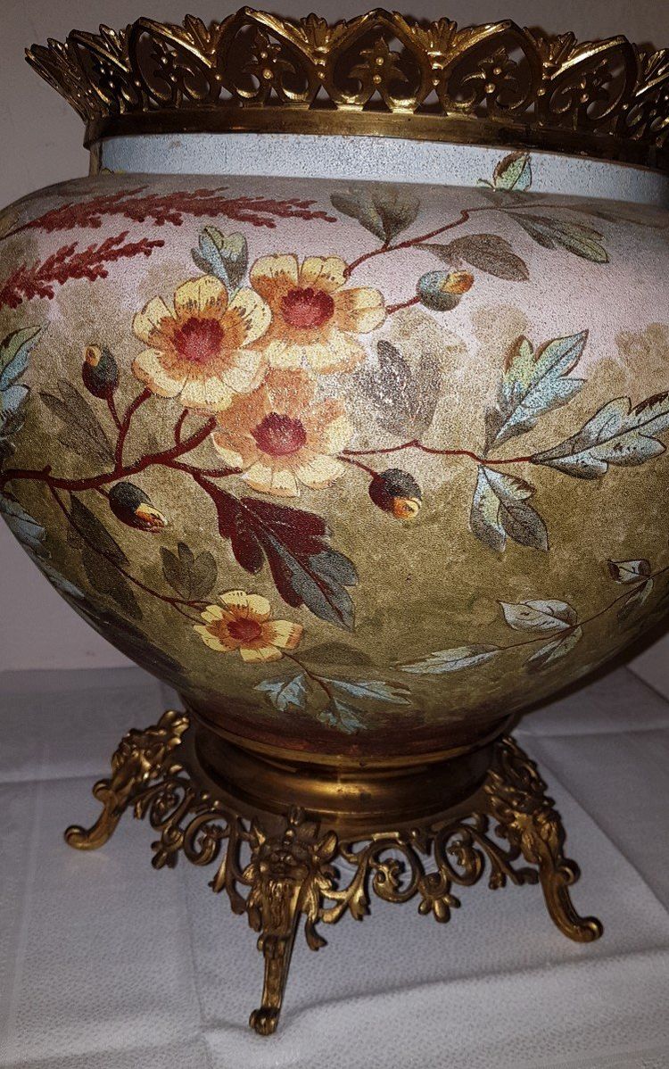 Important Ceramic and Gilt Bronze Cache Pot Cup from the Late 19th Century