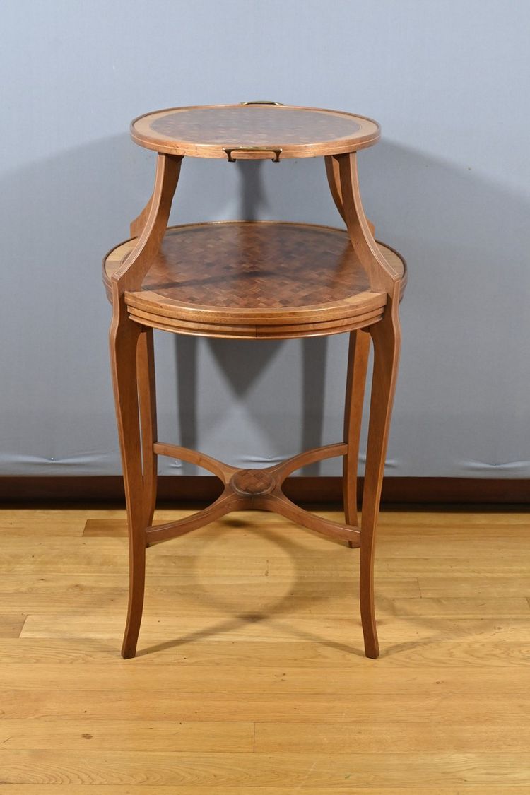 Mahogany Tea Table – Late 19th Century