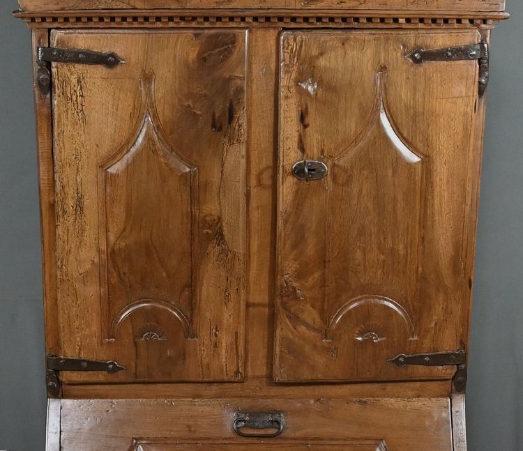 Walnut Storage Cabinet – 18th Century