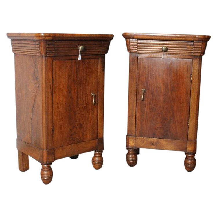 Antique pair of walnut bedside tables 1820 Milan. Carlo X. restored Size 49 x 34 h 80