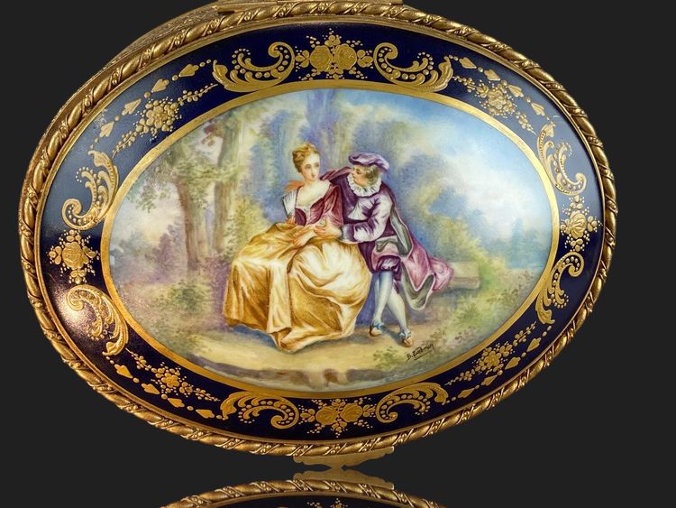 SEVRES PORCELAIN AND BRASS/BRONZE BOX WITH GALANTE SCENE DECORATION