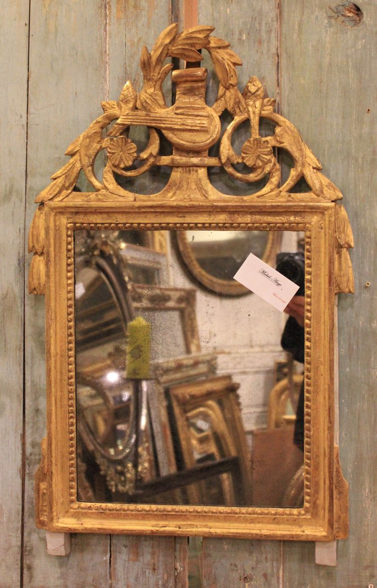 39 X 64 Cm Louis XVI Mirror, 18th Century Carved and Gilded Wood, Mercury Glass