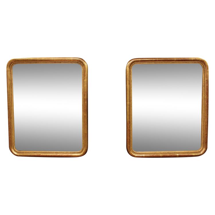 38 X 46 Cm Pair Of Mirrors, Fine Pearlized And Gilded Rectangle Molding