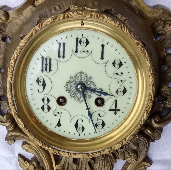 Antique Louis XV Style Cartel Clock