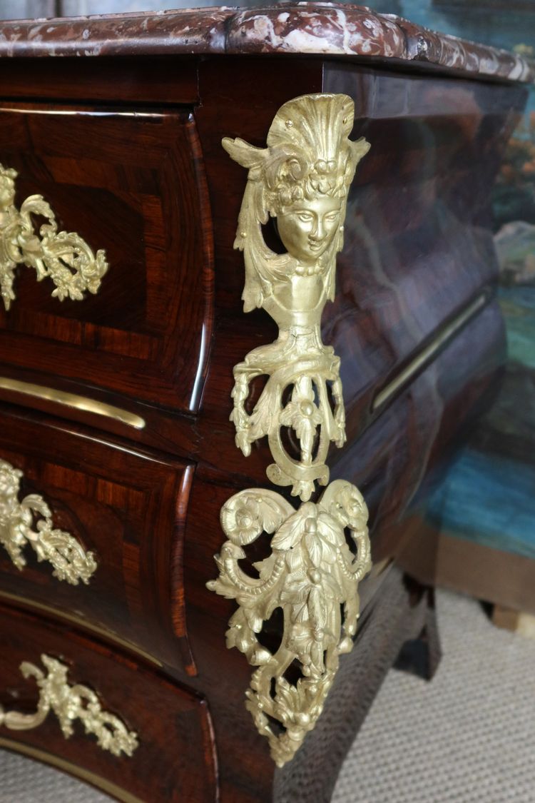 18th century Regency tomb chest of drawers