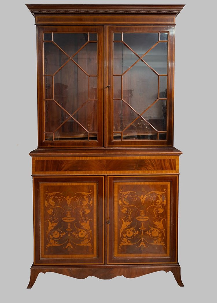 Antique Edwardian sideboard with raised top, England, 19th century.