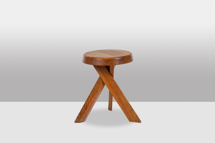 Pierre Chapo. Pair of elm stools model “S31A”. Circa 1970. LS62982009K