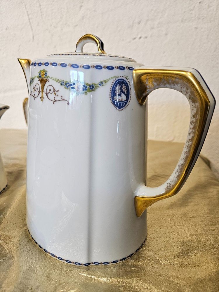 Service à Thé Ou à Café  En Porcelaine De Limoges  -  époque 20ème -