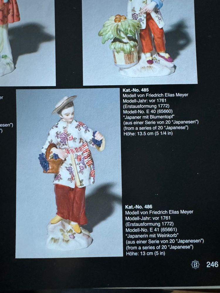 Meissen -  Femme Japonaise Avec Panier à Raisins