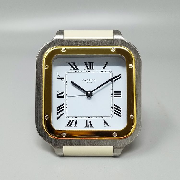 Superbe réveil-pendule Cartier Santos des années 1980. Fabriqué en Suisse