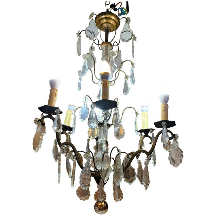 Chandelier composed of 6 lights decorated with tassels at the end of the 19th century