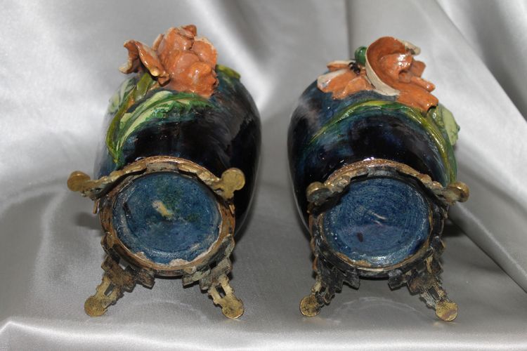 Pair of barbotine vases with floral decoration in the style of Montigny sur Loing, 19th century