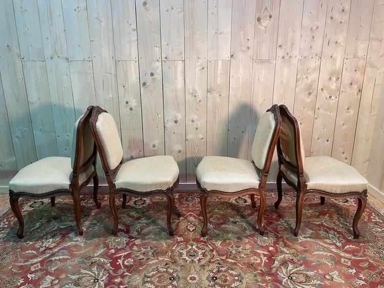 Suite of 4 Louis XV style chairs