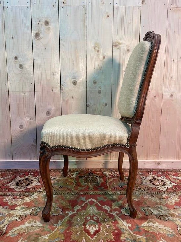 Suite of 4 Louis XV style chairs