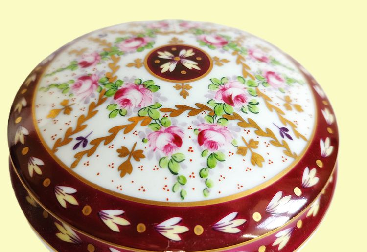 Limoges Porcelain Candy Jewelry Box Hand Painted Signed M Carpezat Roses Flowers