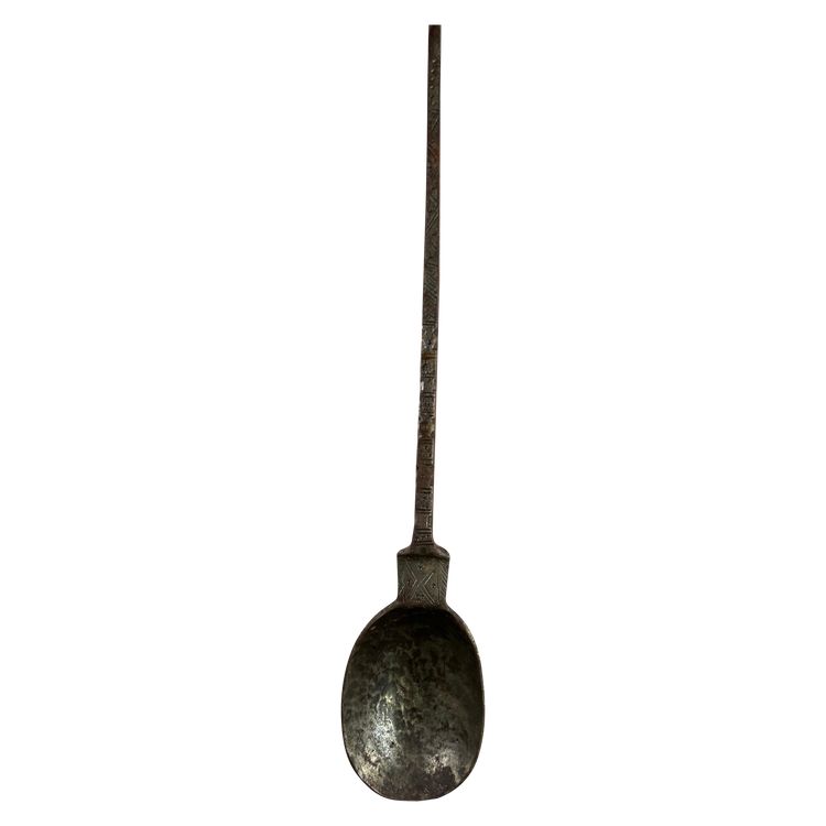 Large antique spoon in wrought iron - 41 cm - Engraved decoration