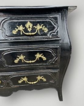 Louis XV Rustic Black Lacquer 18th Century Chest of Drawers