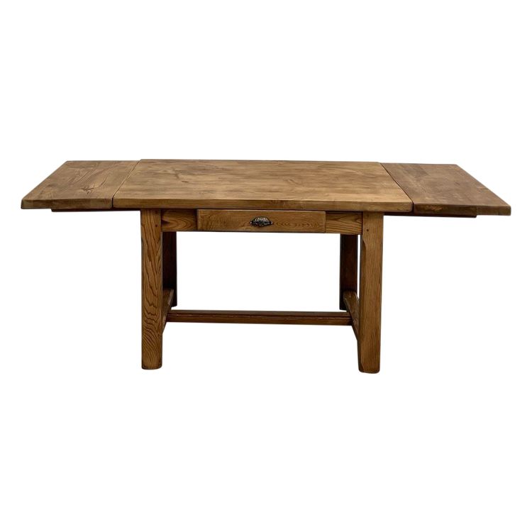 Small extendable farm table