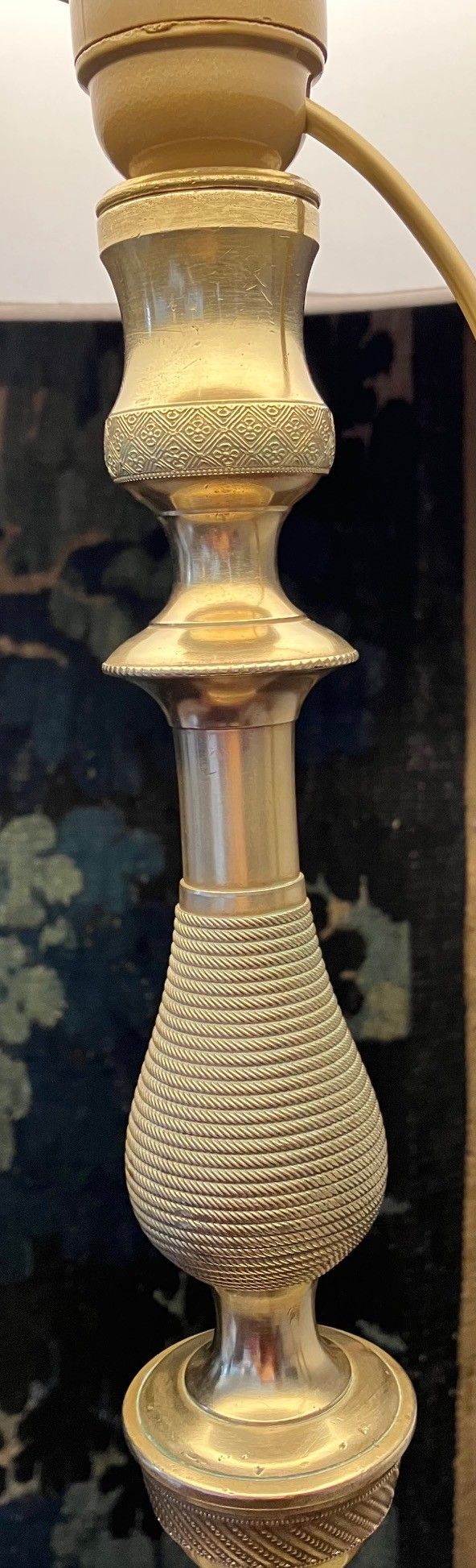 Belle grande lampe en bronze doré d'époque Restauration vers 1820/1830