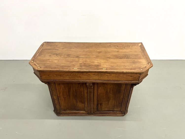 Small antique oak trading counter