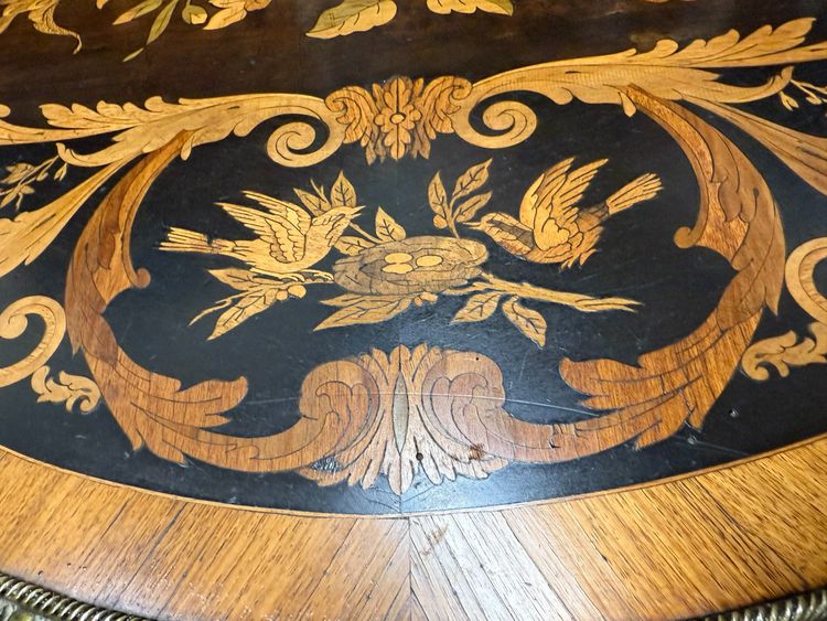 MIDDLE TABLE NAPOLEON III VIOLIN IN MARQUETRY