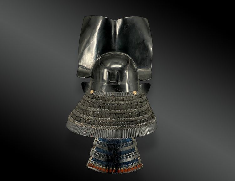 KAWARI KABUTO WAR HELMET and mempo set. Japan, Edo period (1603-1868)