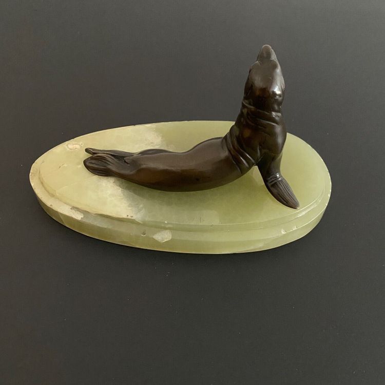 Bronze seal with Art Deco 1930 chocolate patina onyx base