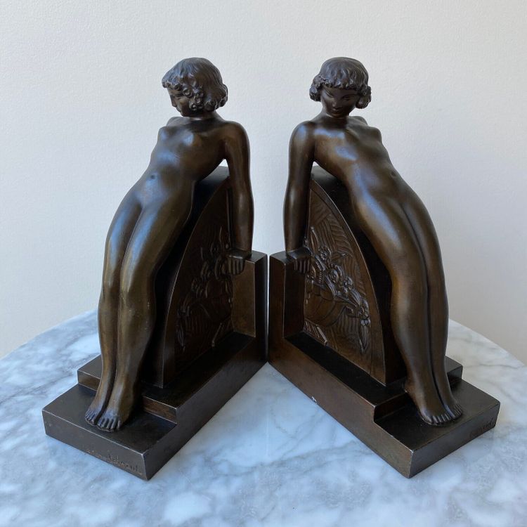 Pair of F. Bazin Albert Buisson Art Deco 1930 bookends in patinated metal