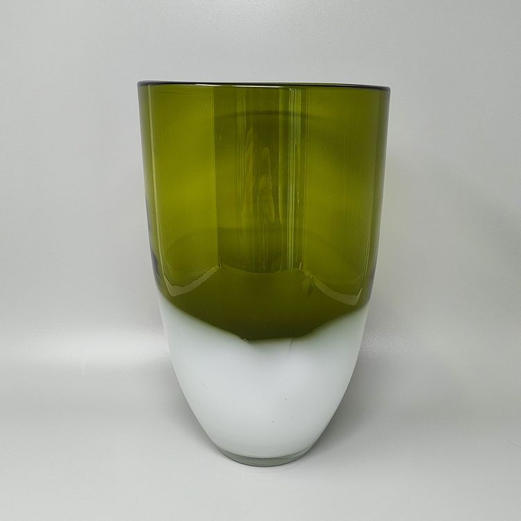 1970s Exquisited Handcrafted Green Vase by Michielotto in Murano Glass.